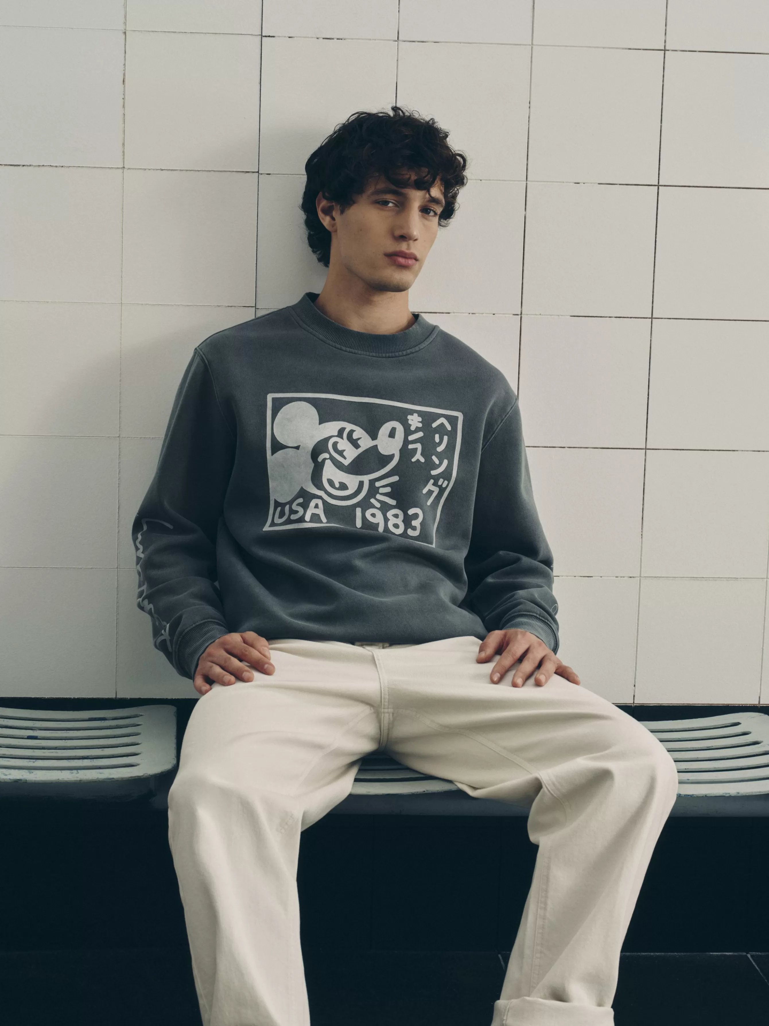 Primark Camisola Lavagem ácida Disney Mickey Mouse X Keith Haring